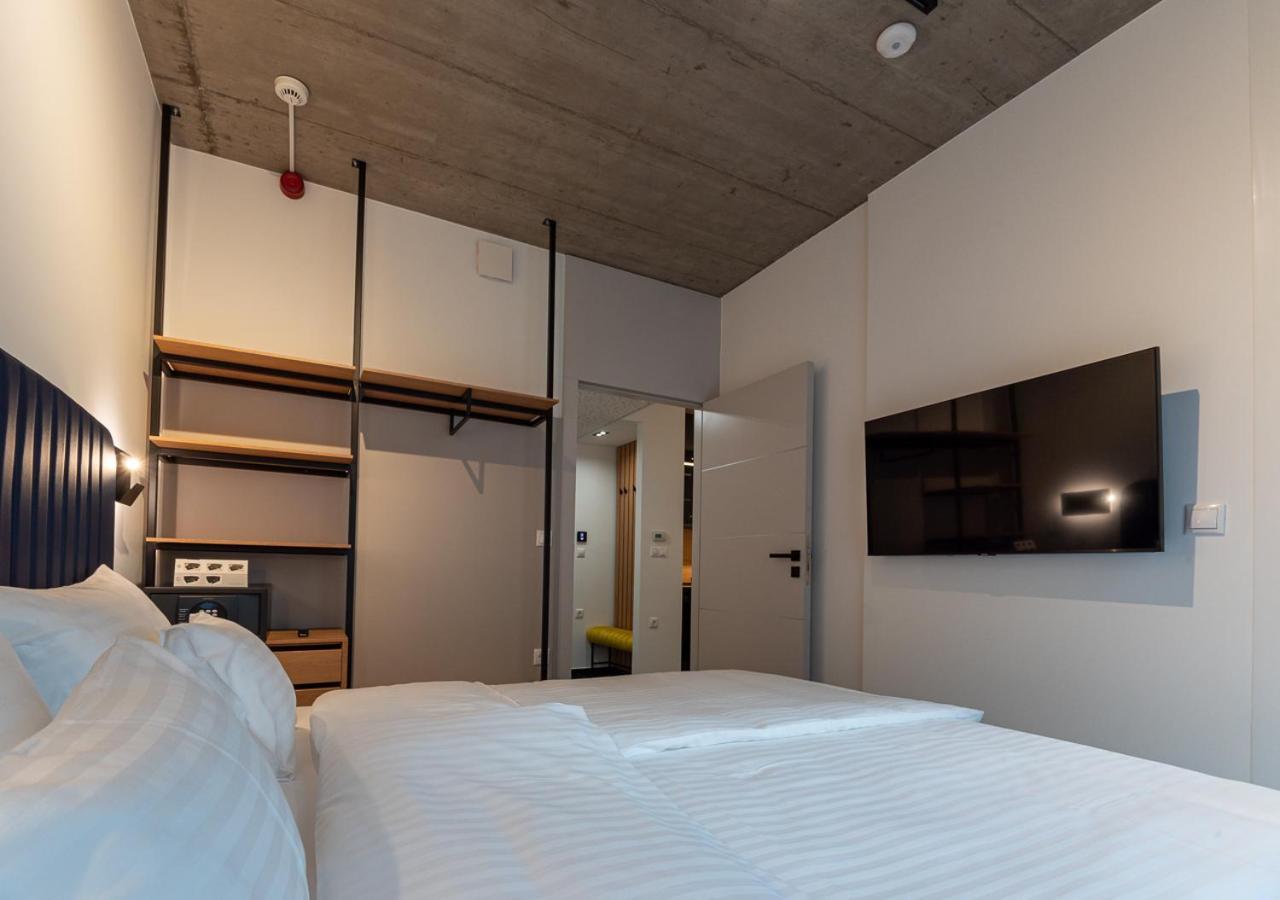 סגד Noir Hotel מראה חיצוני תמונה